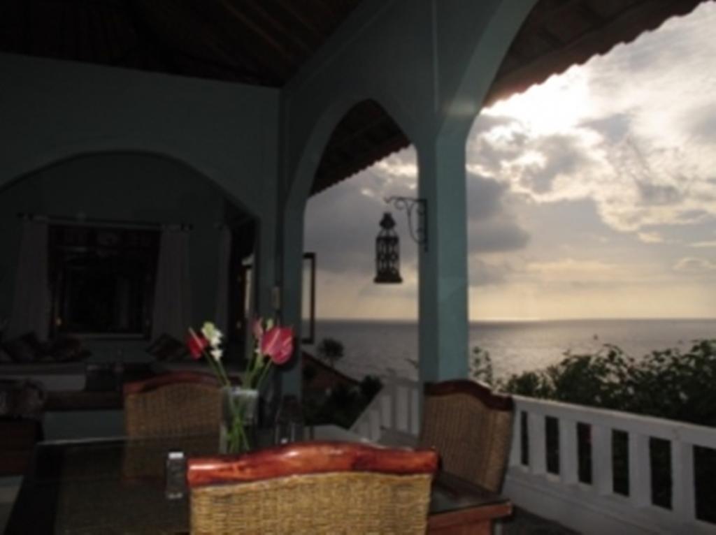 Baliku Dive Resort Amed Екстериор снимка